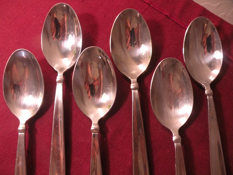 Juego de 6 cucharas soperas ovaladas Oneida Evermore acero inoxidable 7 1/8" Foto 2 de 4