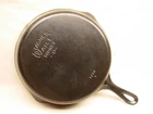 VINTAGE WAGNER WARE SIDNEY -O- 1058 B # 8 CAST IRON SKILLET