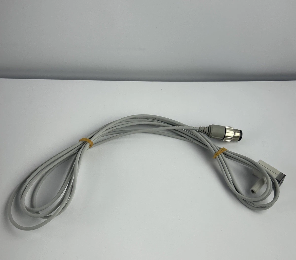 SMC PS1000-R07L Air Checker Electronic Pneumatic Pressure Switch Sensor photo 1