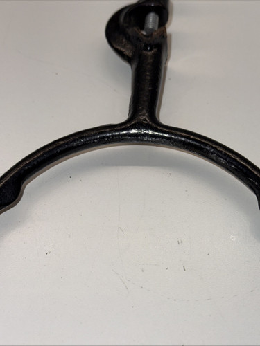 Menge 4 Vintage X (1) Fischer und (3) Markenlose Gusseisen Ringklemmen - Bild 3 von 12