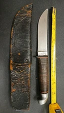 Vintage Kinfolks 9" overall hunting knife USA leather handle 