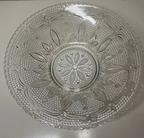 Vintage Federal Clear Glass Heritage Pattern 10.5 Inch Serving Bowl