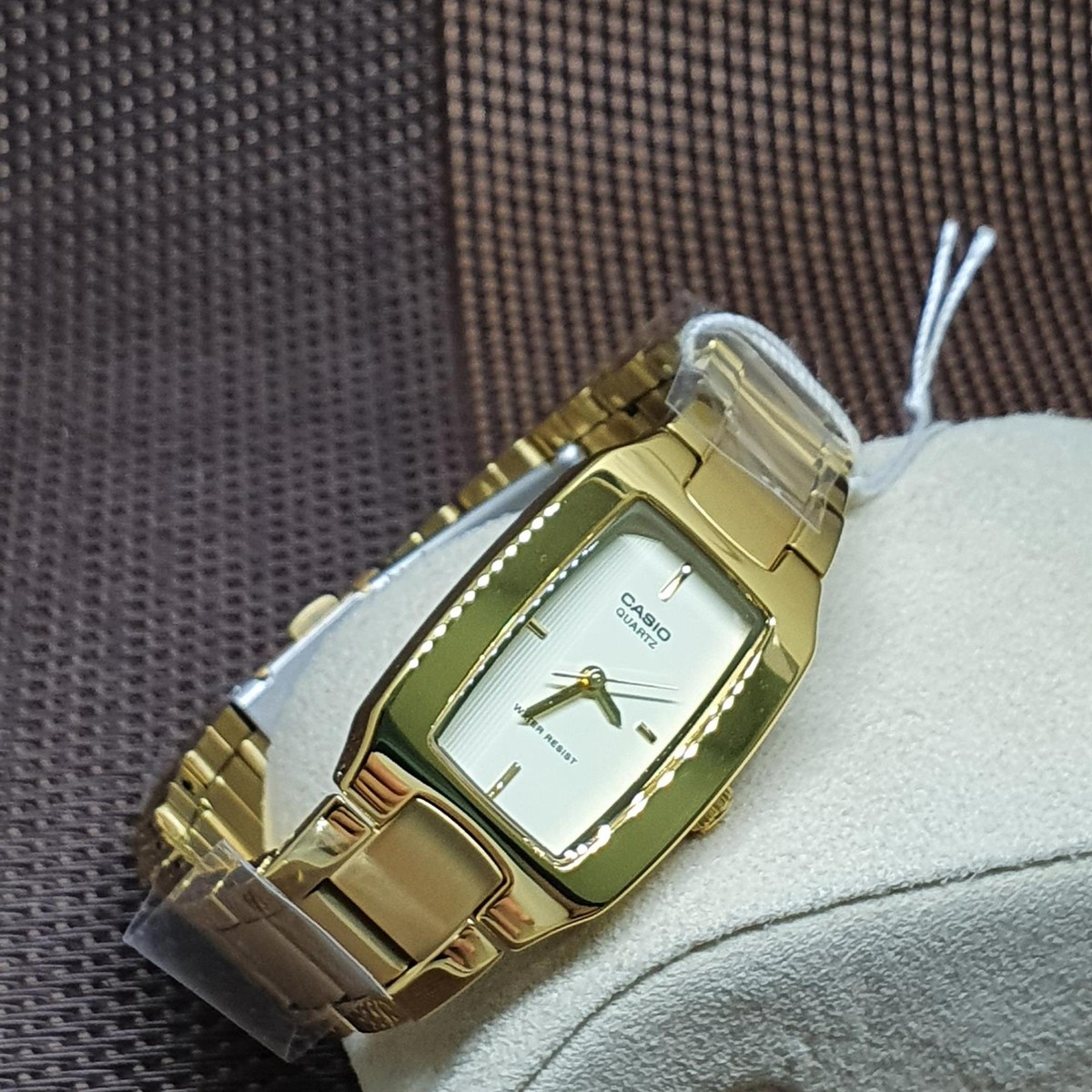Casio LTP-1165N-9C Enticer Series Analog Gold Stainless Steel Dial 