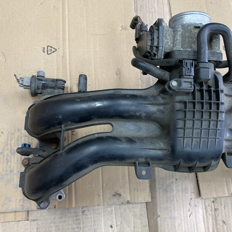 Colector de admisión superior 2012 2013 2014 2015 2016 Subaru Impreza Foto 3 de 4