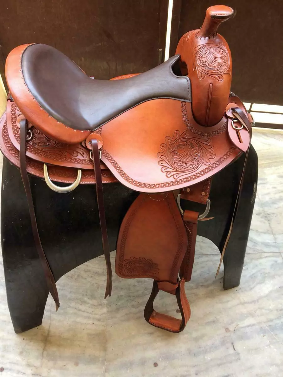Western saddle 16