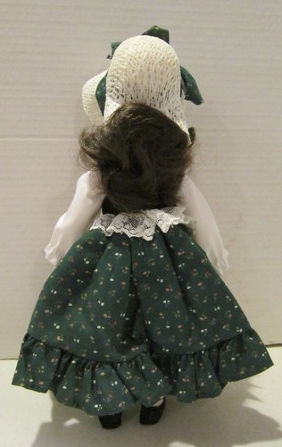 Vintage 12" Effanbee International CANADA vinyl doll w hangtag - VGC - 第 4/6 張圖片