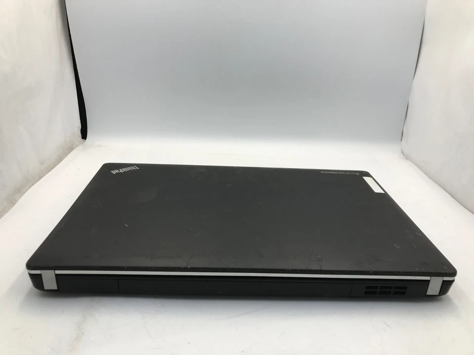 Lenovo ThinkPad Edge E530 Intel i5 3rd Gen. 15" Laptop - BOOTS/BROKEN DISPLAY-MZ - Image 4 of 4