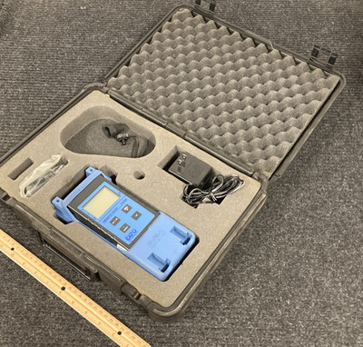 EXFO FOT-20A Electro Optical Engineering Tester w/Charger & Case (As Is)