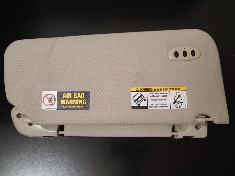 Ford Expedition Lincoln Navigator Sun Visor Set Driver Passenger OEM 2003 - 2006 - Image 2 of 4