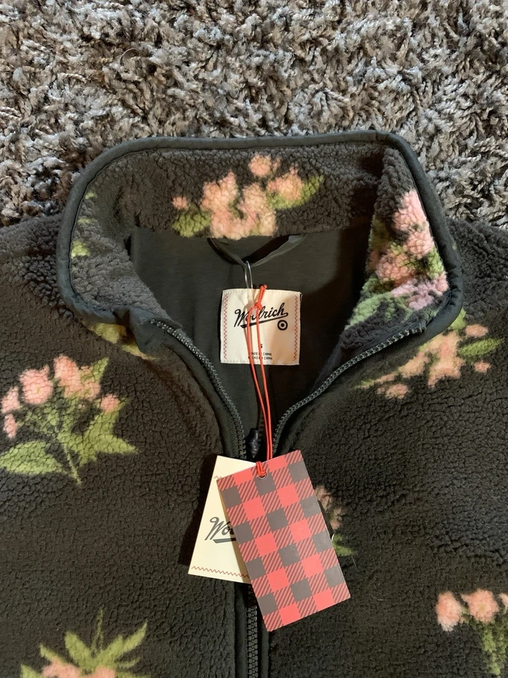 Woolrich X Target Unisex Floral Fleece Zip Jacket NWT Green Sz Small - Image 2 of 2