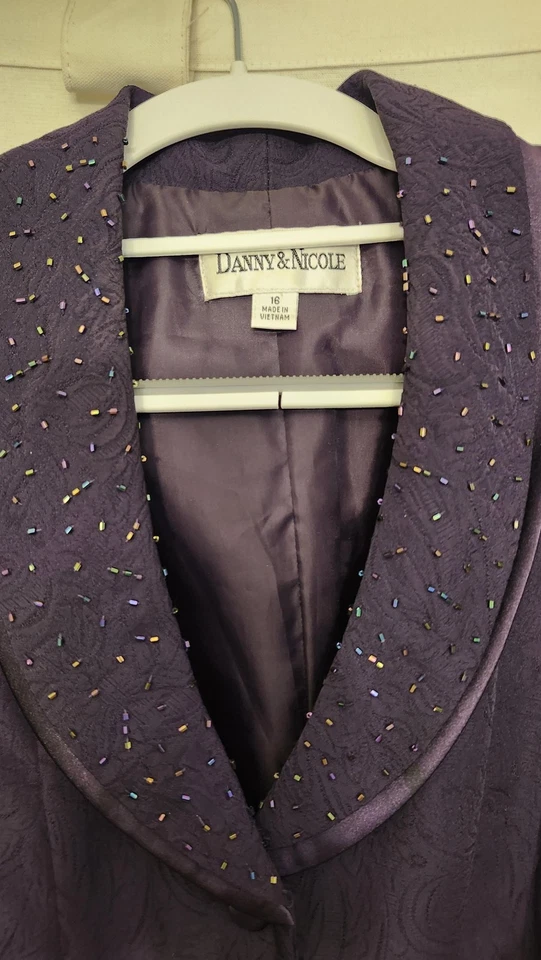 Chaqueta Blazer Danny & Nicole Mujer 16 Púrpura Jacquard Cuello Cuentas FUNCIONA PEQUEÑA Foto 2 de 4