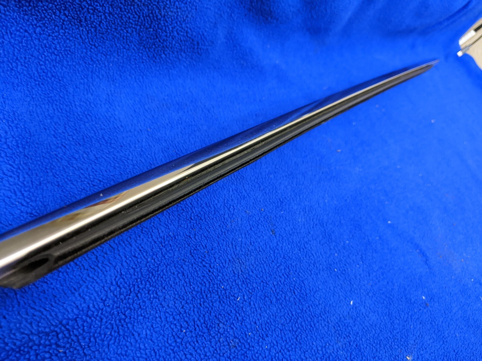 2006-12 Bentley Flying Spur Front Right Lower Window Door Trim Chrome strip oem