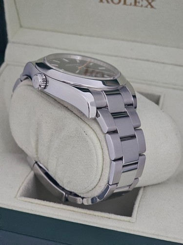 Rolex Milgauss Watch Ref 116400, Excellent Condition, Black 2011 Box & Papers - Picture 11 of 21
