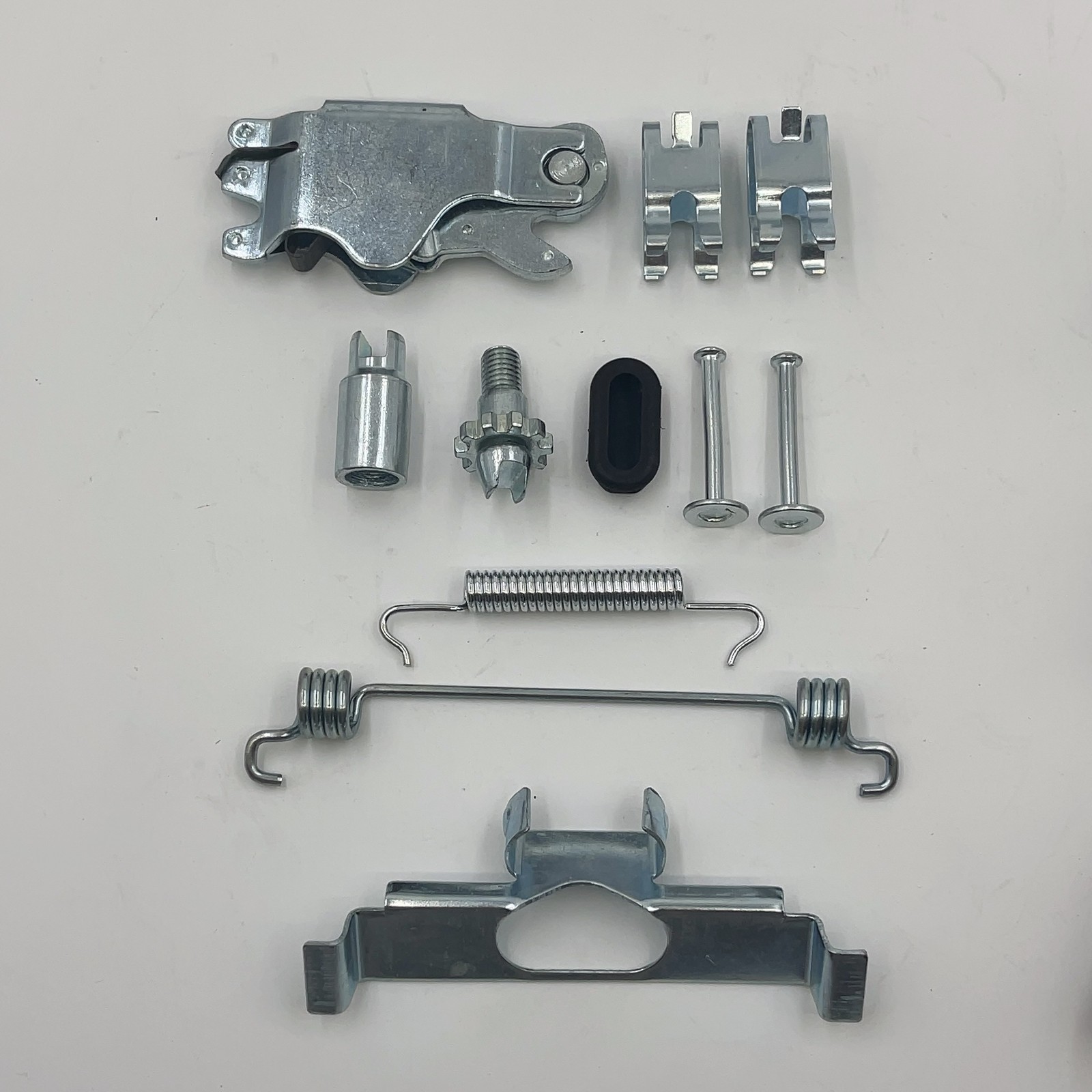 For Maserati Ghibli Quattroporte Parking Brake Shoes & Hardware Kit