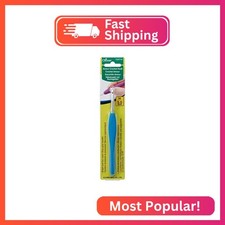 Clover 1047/H Deep Blue Amour Crochet Hook, Size H, 5.0mm