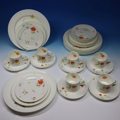 Mikasa Just Flowers Bone China Dinnerware - 6 Place Settings - Plates/Cup/Saucer