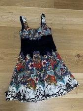 NINE WEST - NAVY BLUE & FLORAL FIT & FLARE SLEEVELESS DRESS - SZ 4