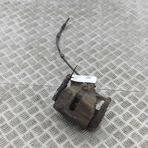 VW Passat Variante B8 3G5 vorderer rechter Bremssattel 8v0615124d 30370878