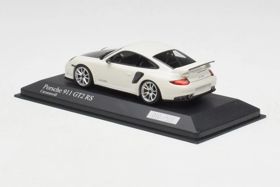 400069405 Porsche 911 997.2 GT2 RS White with Silver Wheels Minichamps 1/43 - Imagen 3 de 4