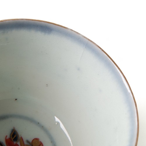 4 Japanese Imari tea bowls, 18th century. - Picture 4 of 18