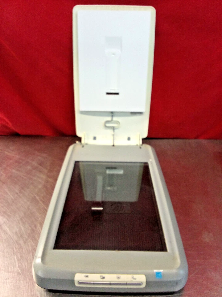 HP Scanjet G3010 Photo Flatbed Scanner - USED - Image 3 of 4