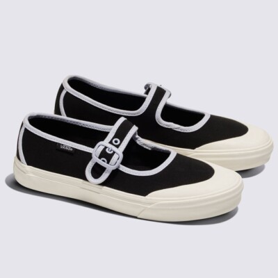New VANS Womens MARY JANE SHOES VN000CRRBMA BLACK / WHITE US W 5.5