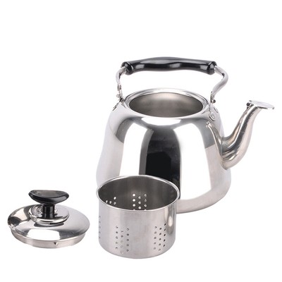 Whistling tea kettle with infuser