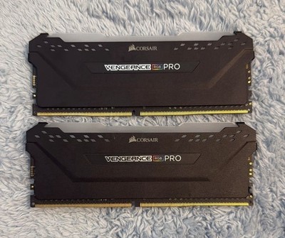 Corsair 16GB (2x8GB) RAM Kit   Brand New (No Box) DDR4