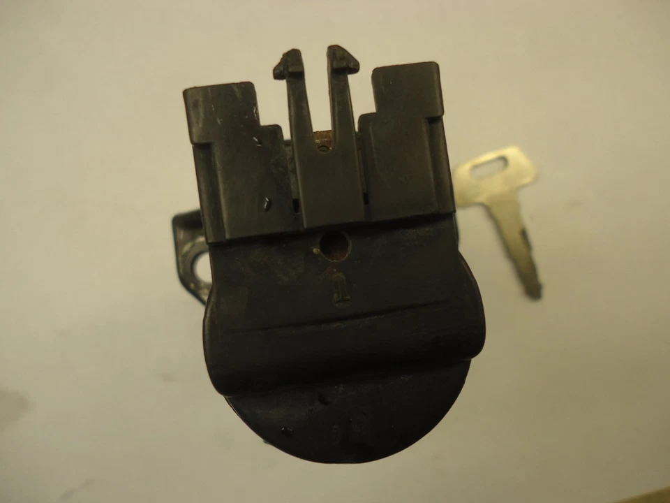 Interruptor de encendido Honda CB750C 1979-1982 con llave CB750 OEM CB900 CB650 CB400 OEM Foto 4 de 4