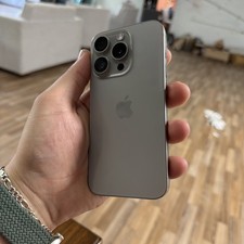 Apple iPhone 15 Pro - 128 GB - Natural Titanium (Unlocked) for