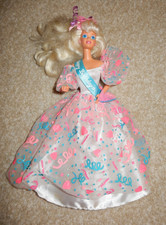 BIRTHDAY BARBIE DOLL 1994 MATTEL 12954 NRFB