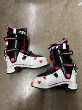 New Mondo 27.0 Women's Scott Celeste Ski Boots
