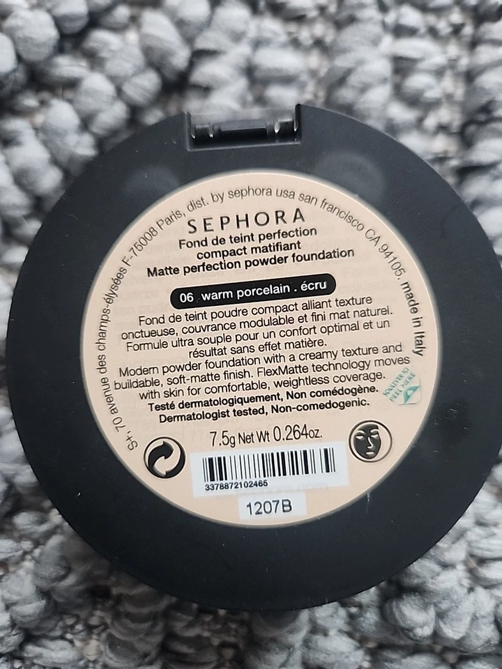 Sephora Matte Perfection Powder Foundation ~ 06 Warm Porcelain ~ NEW SEALED - Image 2 of 2