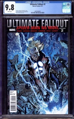 ULTIMATE FALLOUT #2 CGC 9.8 WHITE PAGES // MARVEL COMICS 2011