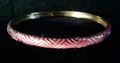 BRACELET Herring Bone Textured Pink Enamel Slender Bangle Bracelet 