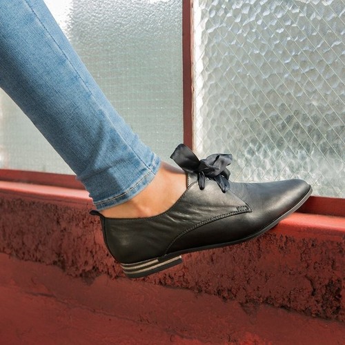Kelsi Dagger Brooklyn Bow Oxford Flats_SIZE 8_ANTHROPOLOGIE_EUC - Picture 2 of 7