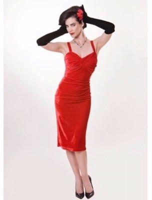 red wiggle dress