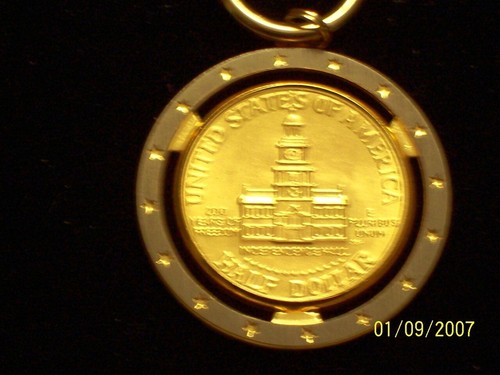 KENNEDY Half Dollar 1776-1976 Uncirculated GOLD Plated Key Chain U.S.A COIN - Picture 3 of 6