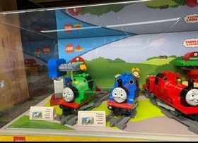 LEGO Thomas and Friends STORE DISPLAY CASE  5554,  5556,  5555, 5552 RARE DUPLO