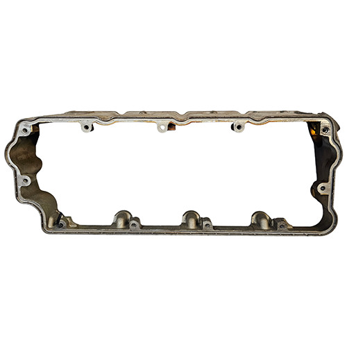 1875562C2 Valve Cover Riser International MaxxForce7