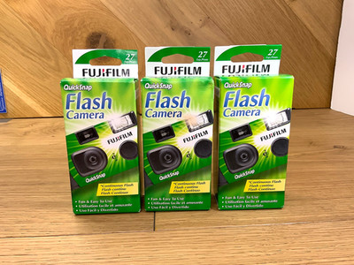 Fujifilm QuickSnap Disposable 35mm Film Camera Lot Of 3 Expired 27 Exposure