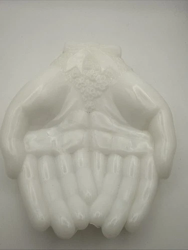 Vintage Touch Of Beauty Hands White Milk Glass Soap Trinket Candy Dish Avon