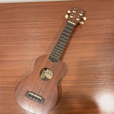 Makala MK-S Soprano Ukulele Mahogany Brown 4-String Natural Finish