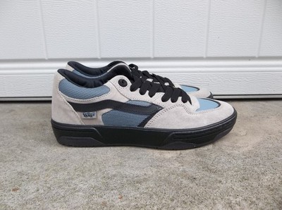 NWT MEN'S VANS SKATE ROWAN SNEAKERS/SHOES SIZE 9.BRAND NEW FOR 2025.SAVE!