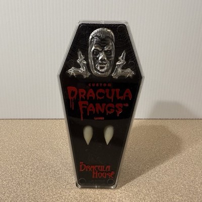 Halloween Vampire Fangs Dracula House With Thermoplastic & Instructions Large