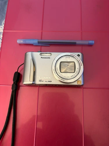 Panasonic LUMIX DMC-ZS15-12.1 MP-Digital Camera-SD Card & Charger-Tested Exc 