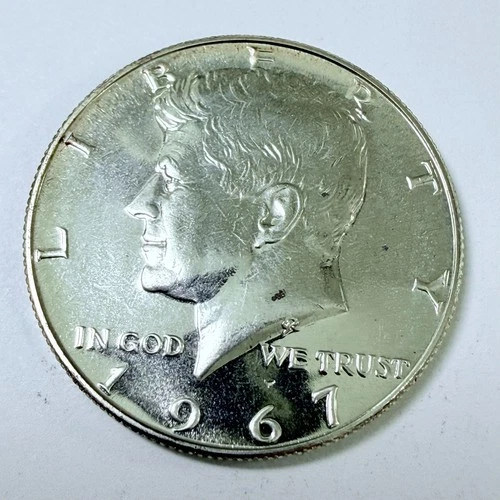 1967 50C Kennedy Half Dollar Uncirculated 40% Silver #5901