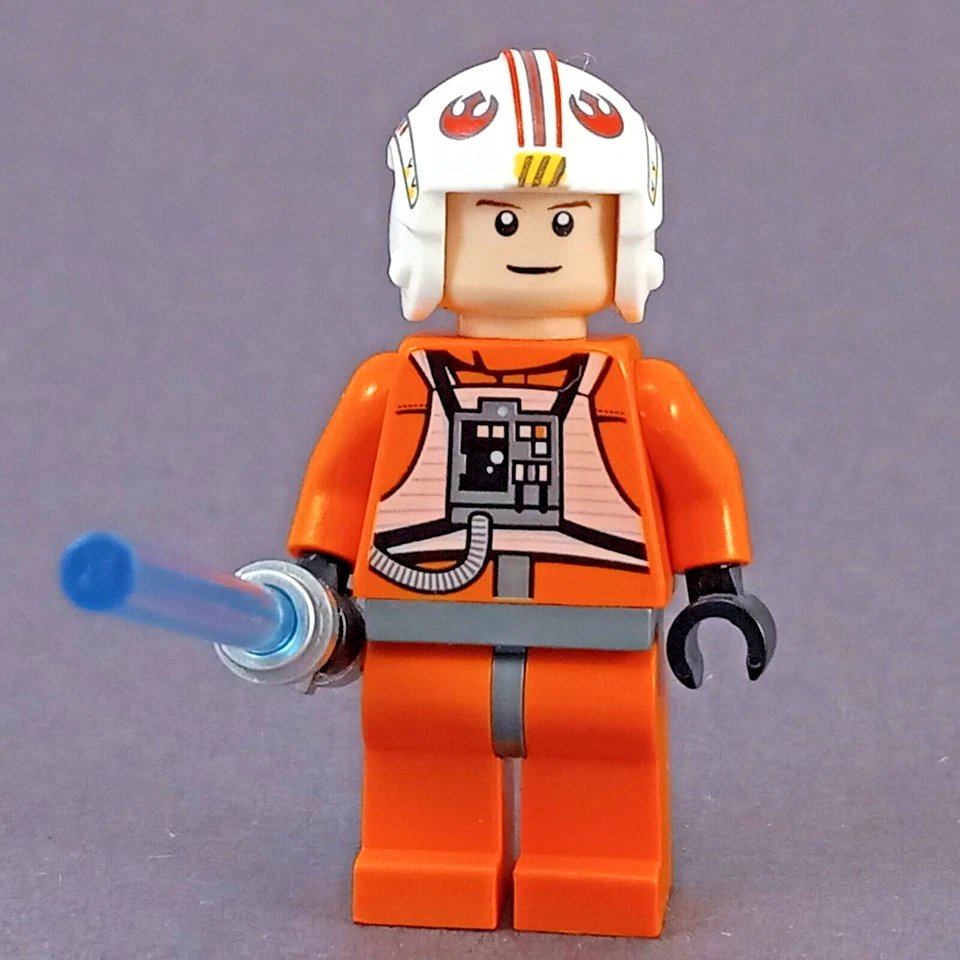 LEGO Star Wars Luke Skywalker Pilot Minifigure 2010 X-Wing Rebel set 8129 9493 - Image 3 of 4