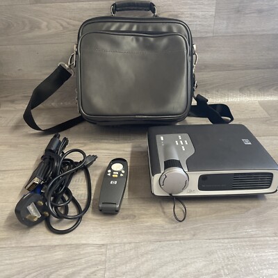 HP XB31 Beamer Beamer XGA DLP 1200 mit Fernbedienung und Tragetasche