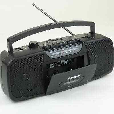 Steepletone SCR315S Retro MW/FM Radio Cassette Player and Recorder - Picture 1 of 7